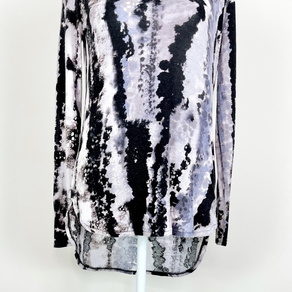 Paraphrase Top - Picture 4 of 15